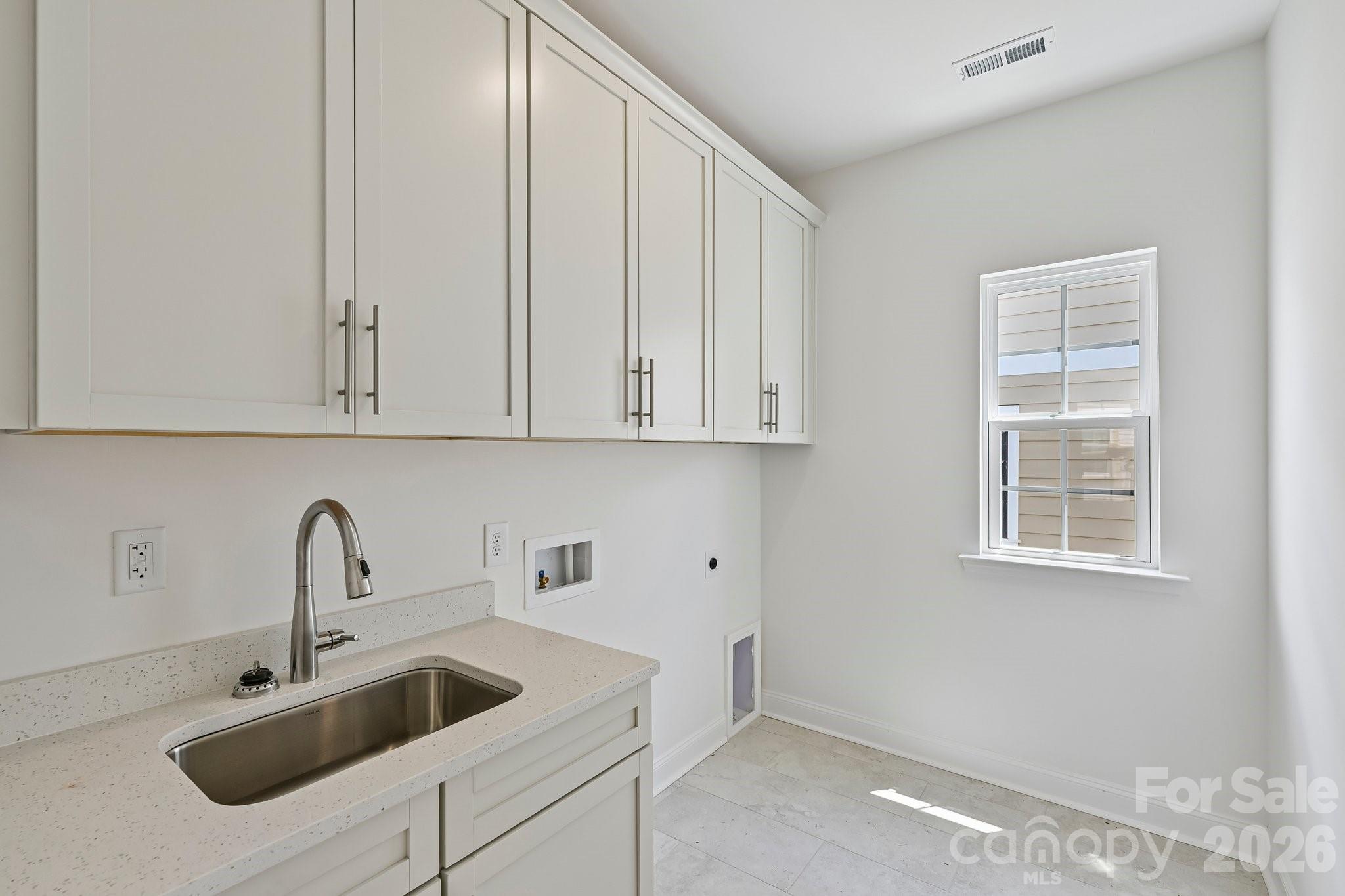 7419 Westrow Avenue Property Photo 19