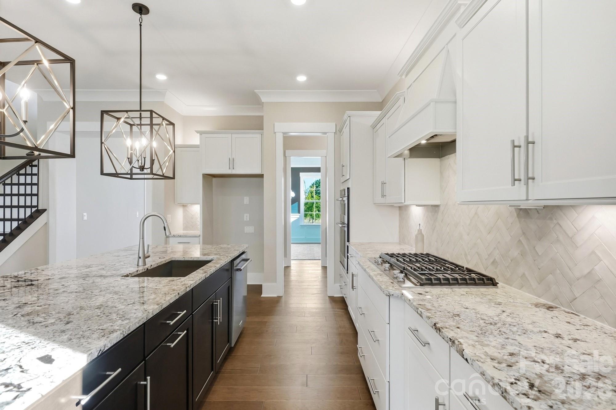 14015 Camden Close Circle Property Photo 10