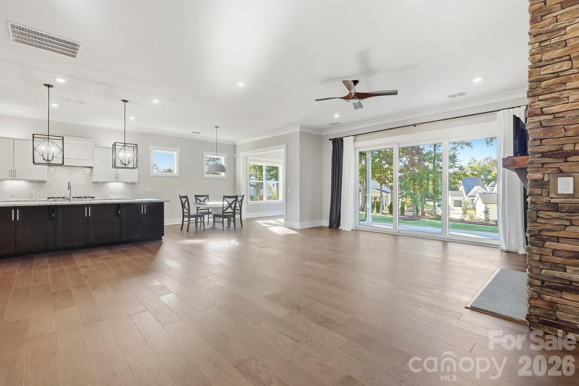 14015 Camden Close Circle Property Photo 13