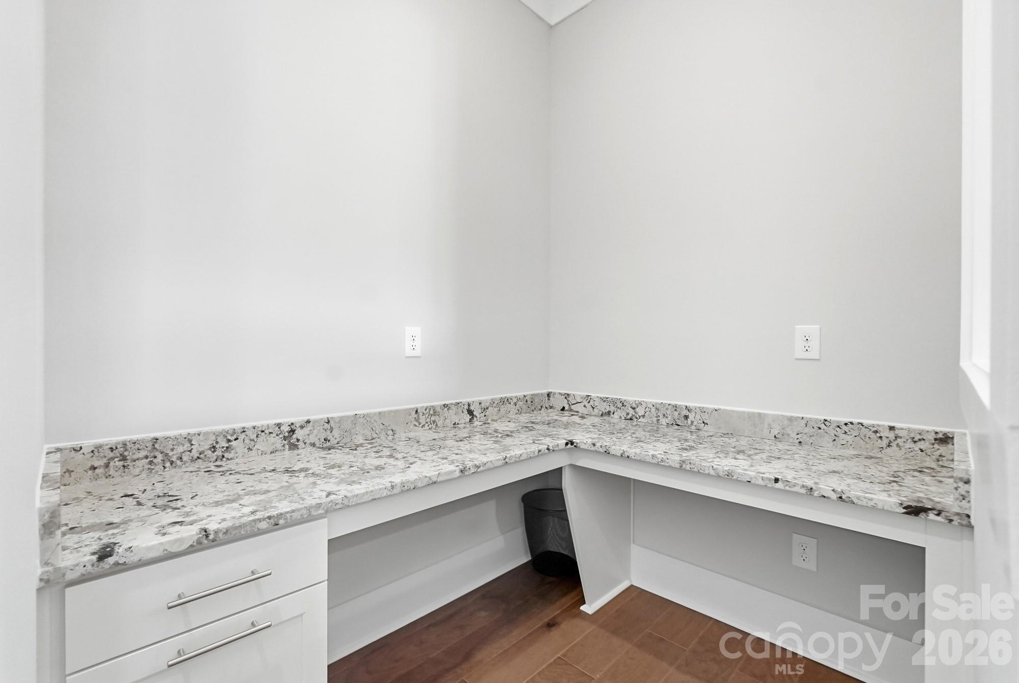 14015 Camden Close Circle Property Photo 32