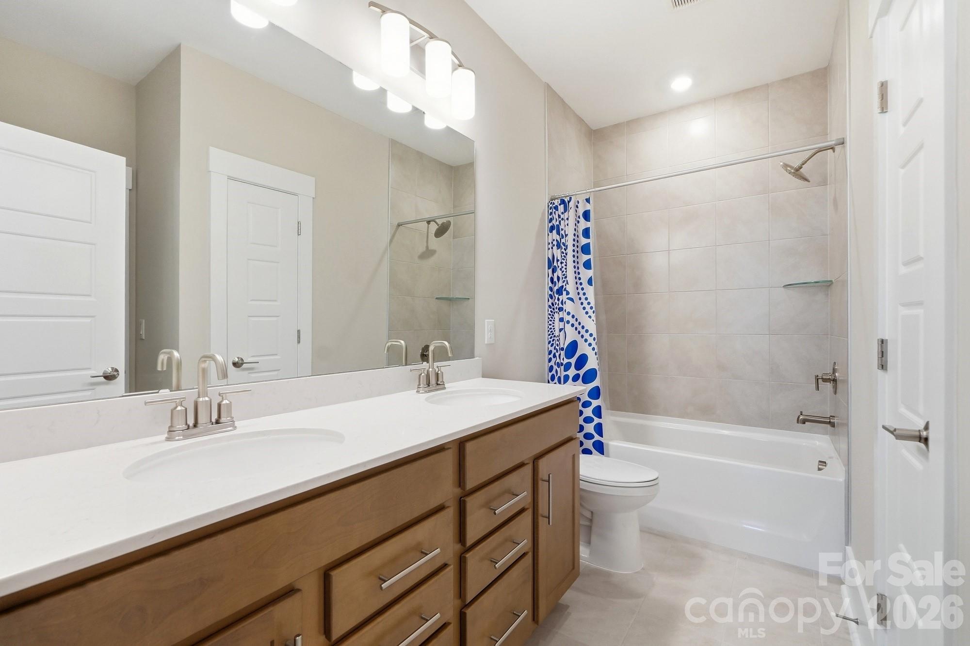 14015 Camden Close Circle Property Photo 39