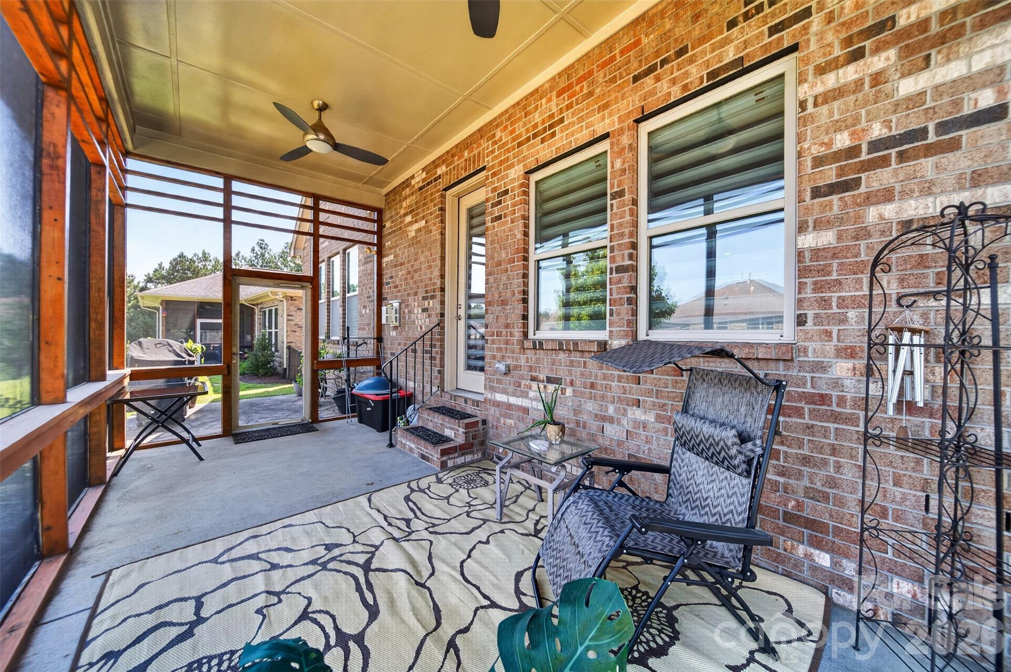 9524 Heritage Farm Avenue Property Photo 16