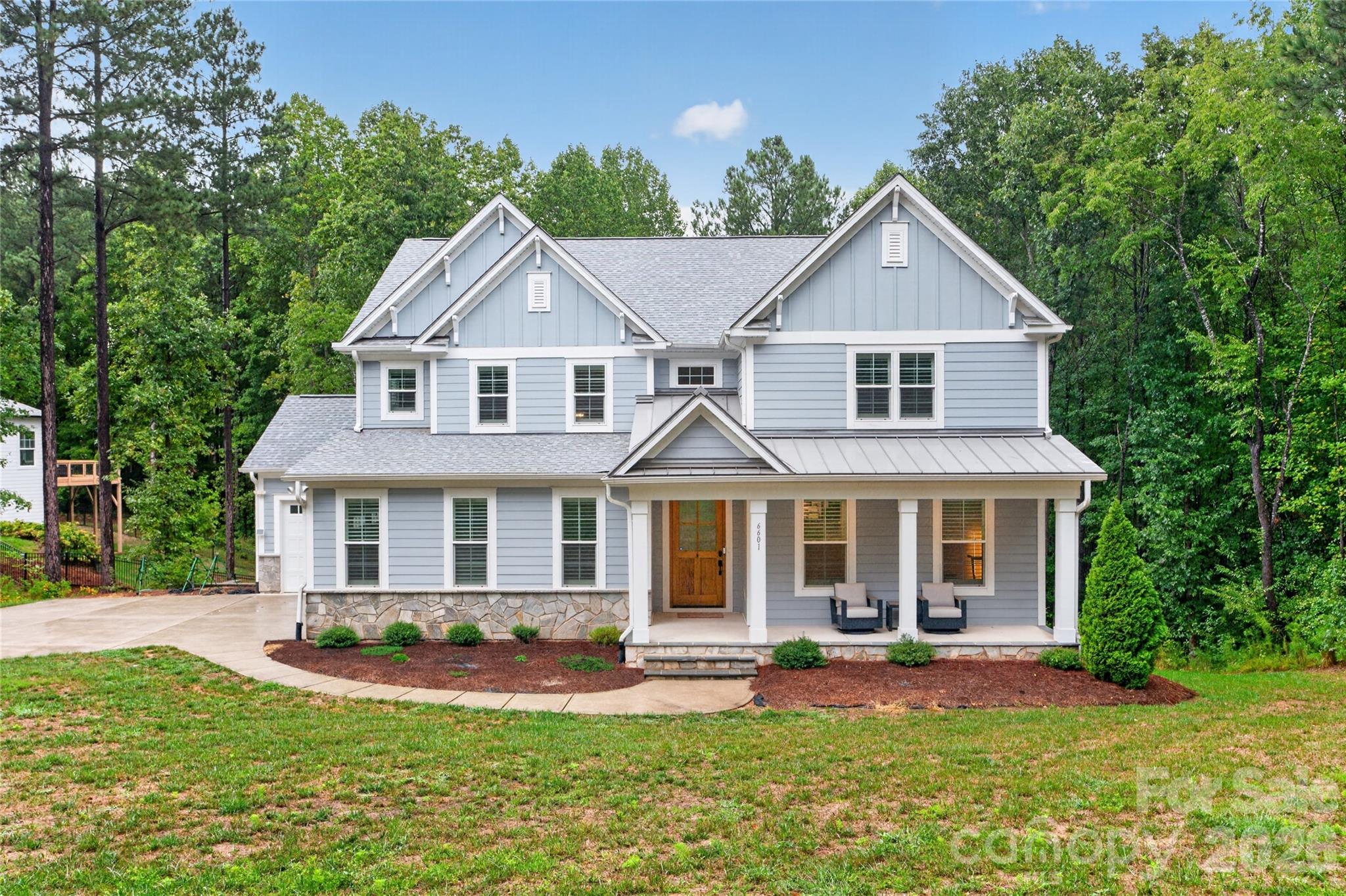 6601 Harbor Oaks Drive Property Photo 1