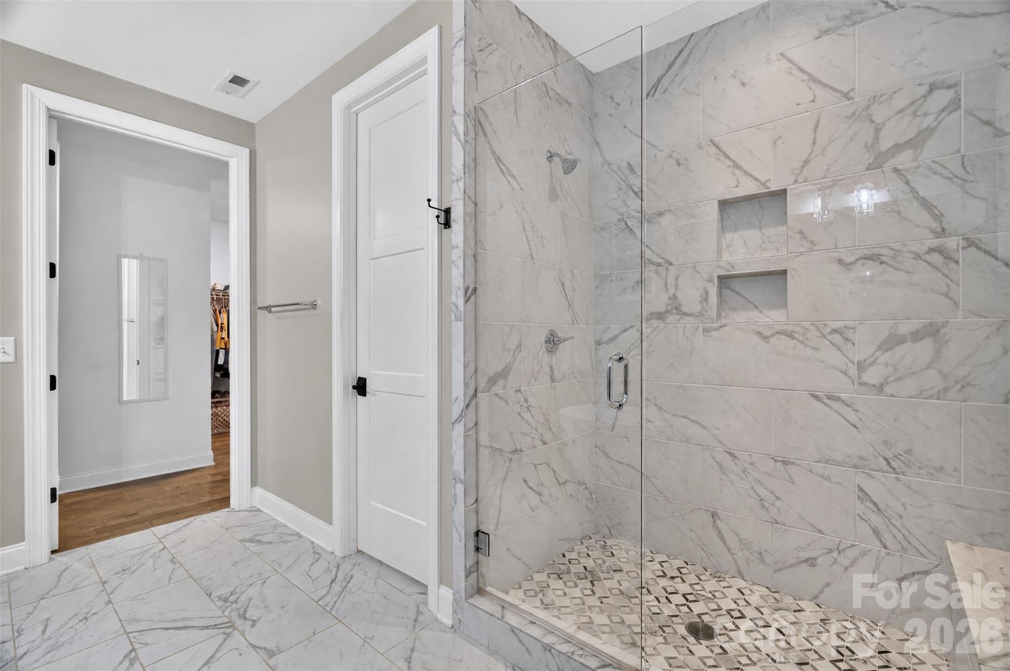 6601 Harbor Oaks Drive Property Photo 18