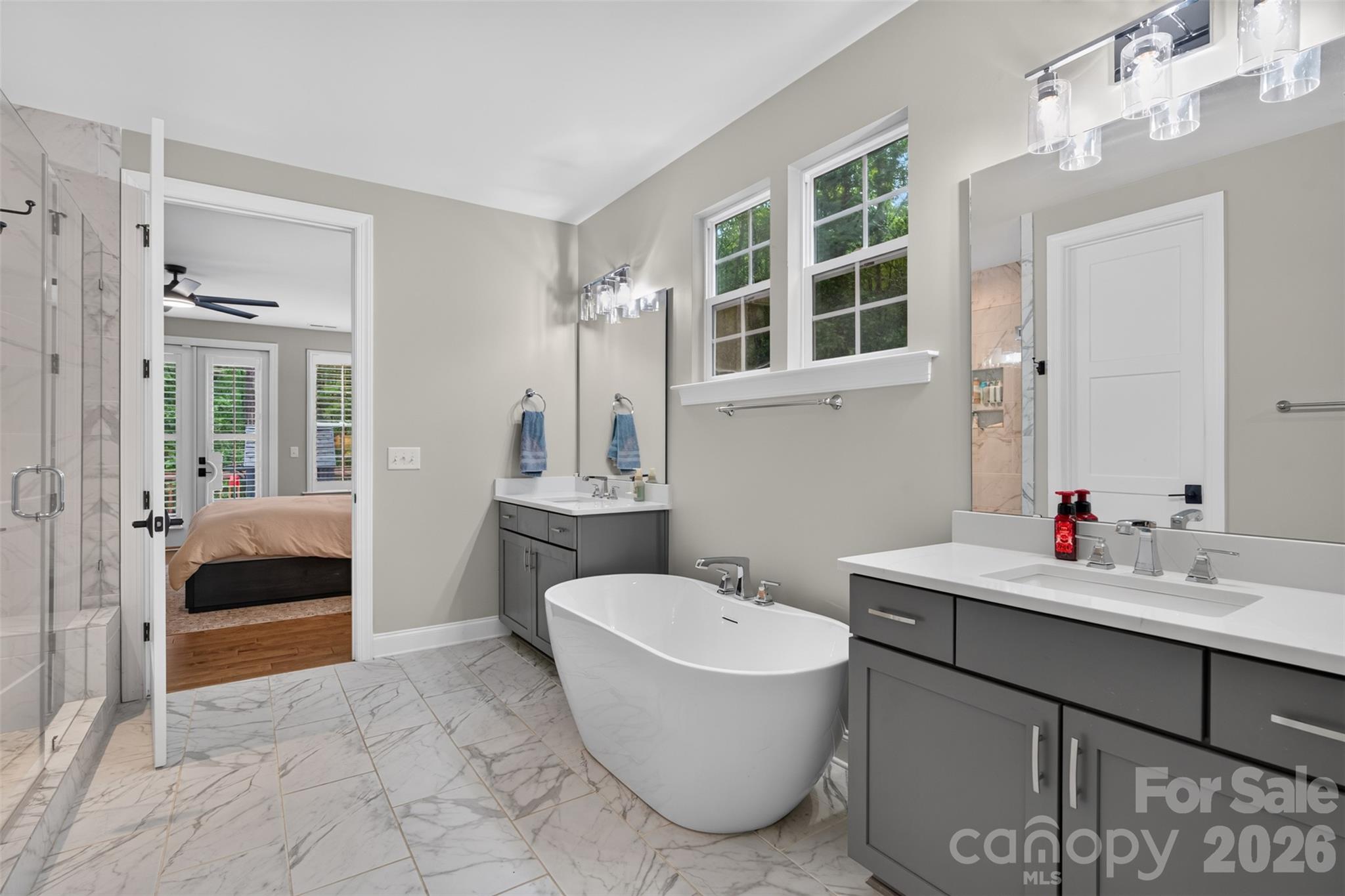 6601 Harbor Oaks Drive Property Photo 19