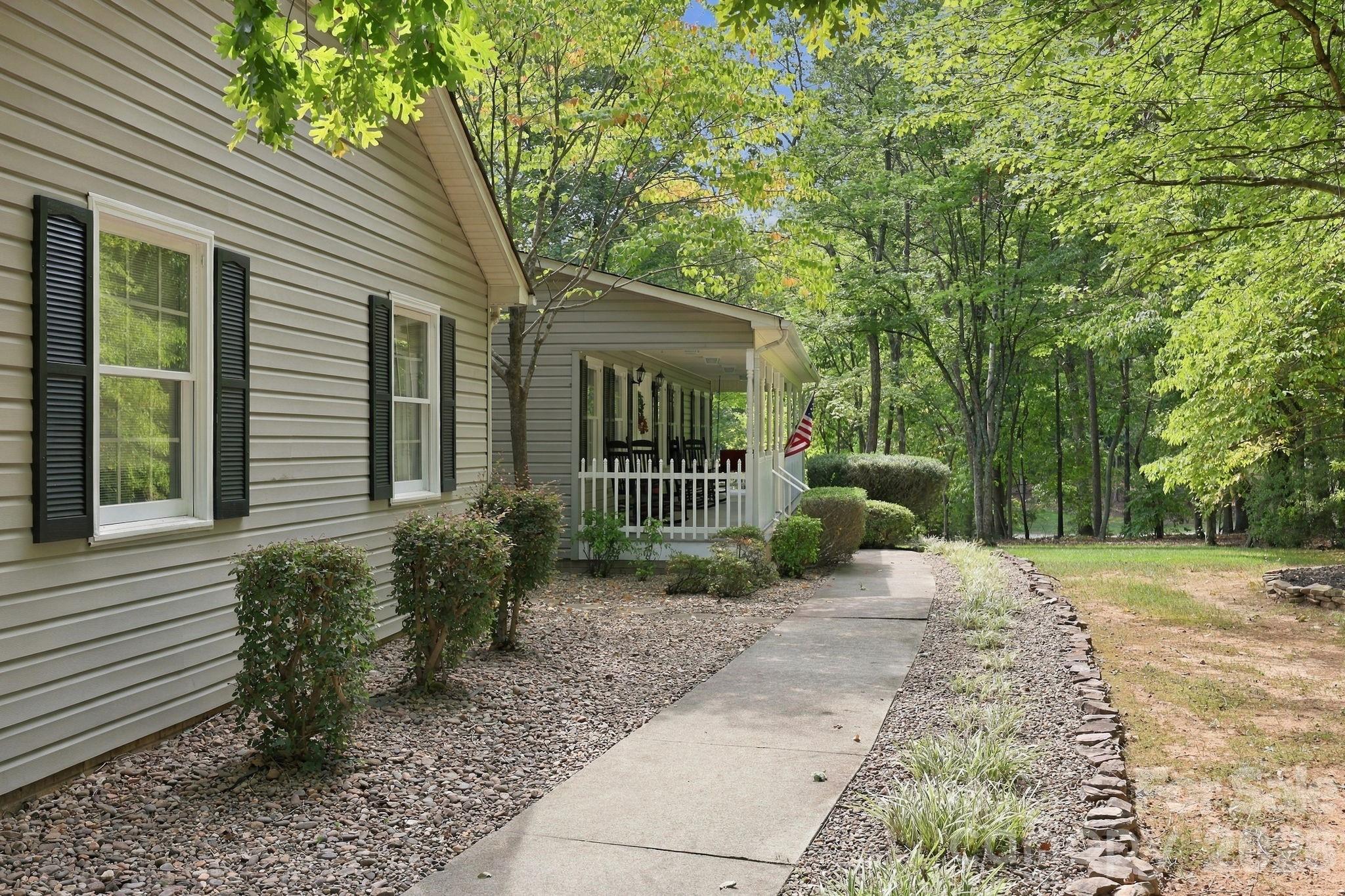 31883 Ameron Circle Property Photo 3