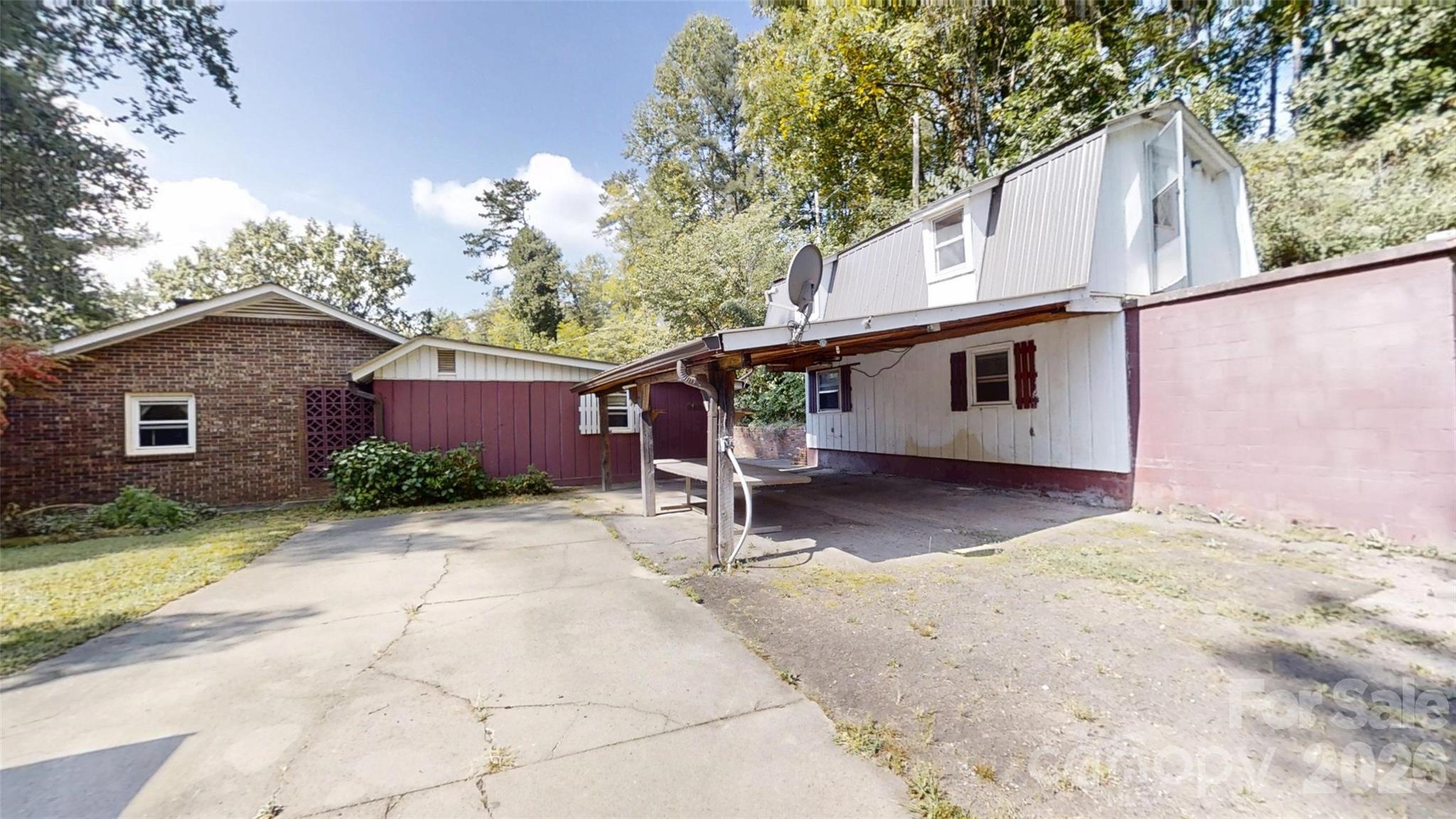 175 River Lane Property Photo 3
