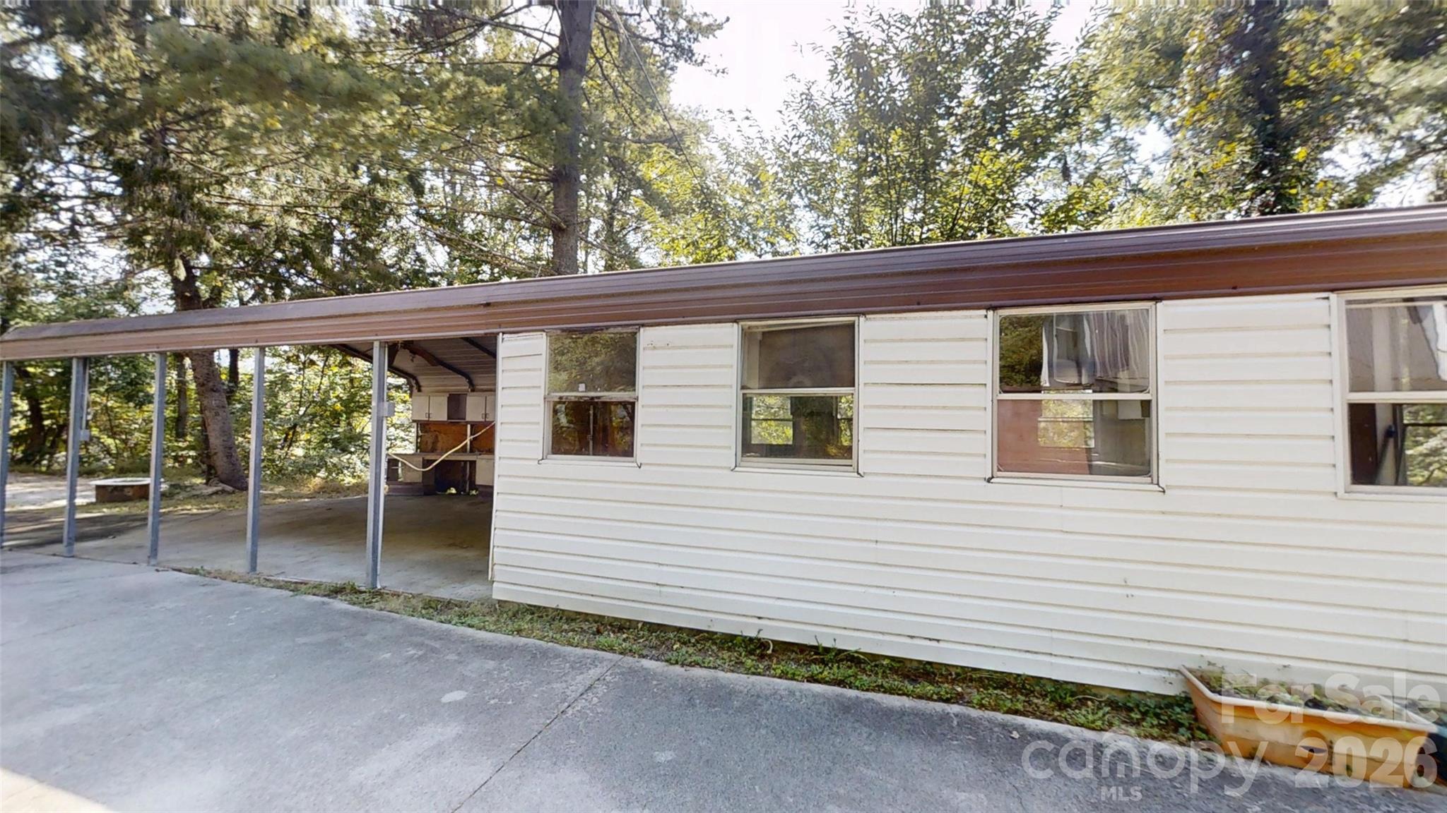 175 River Lane Property Photo 4