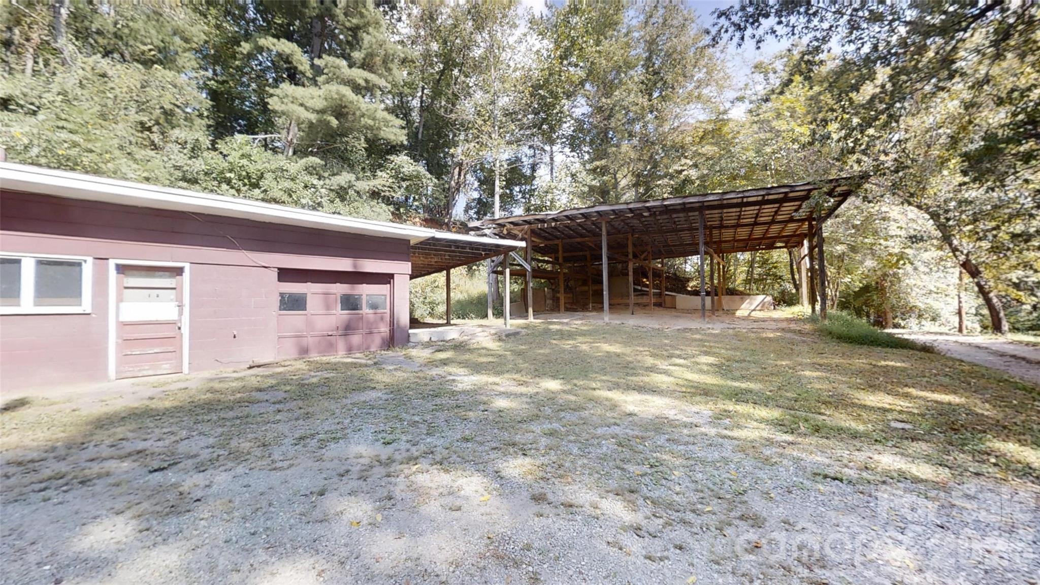 175 River Lane Property Photo 5
