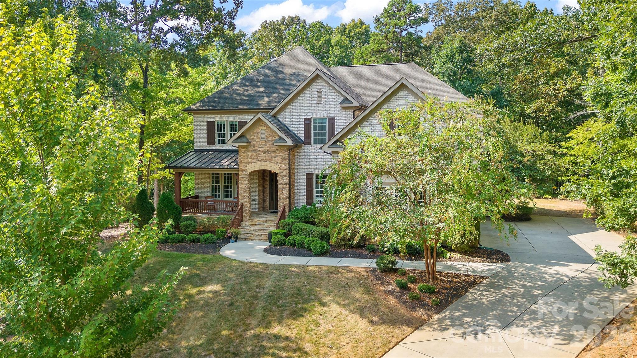 1623 Hawkstone Drive Property Photo 1
