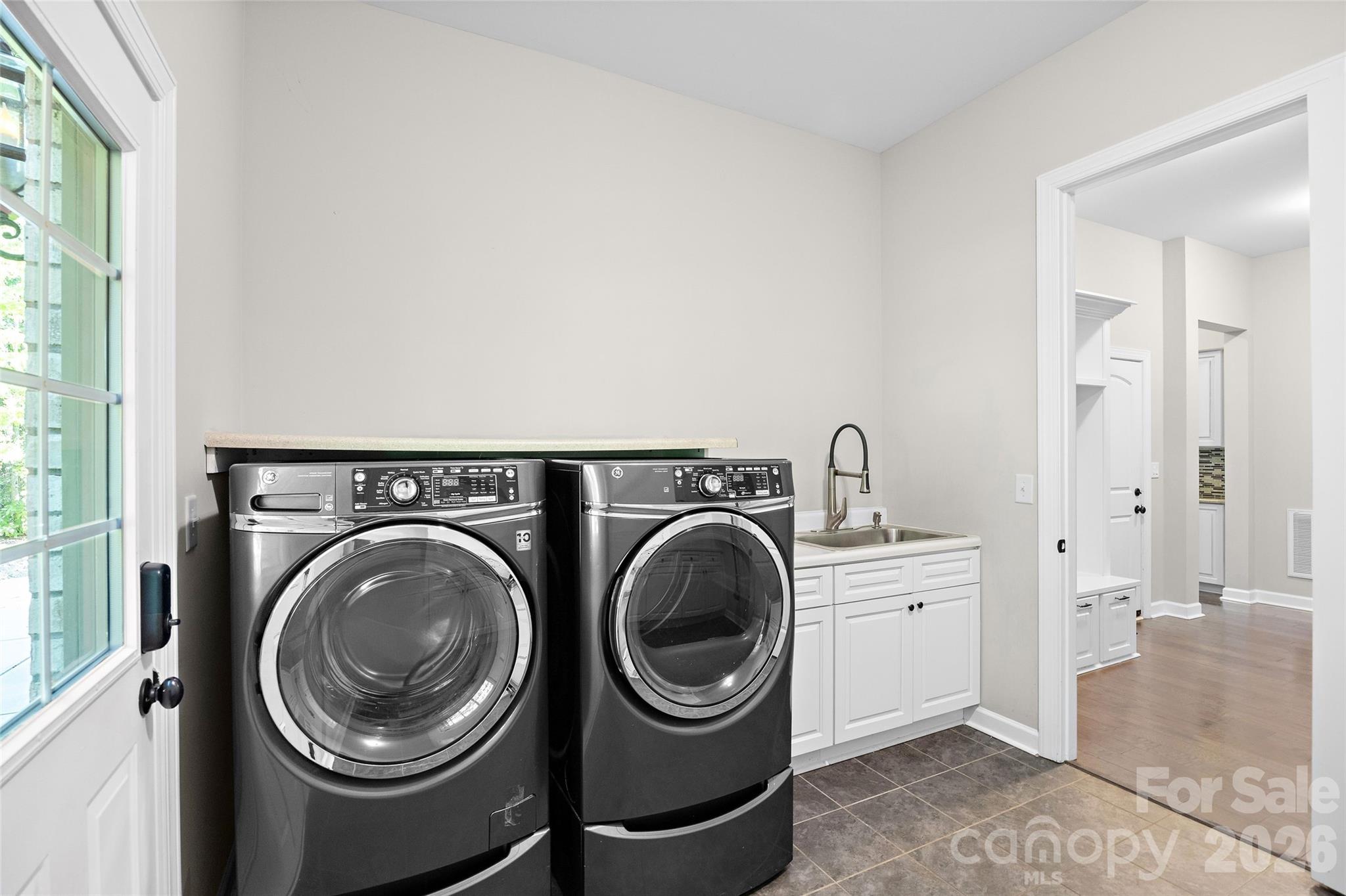 1623 Hawkstone Drive Property Photo 32