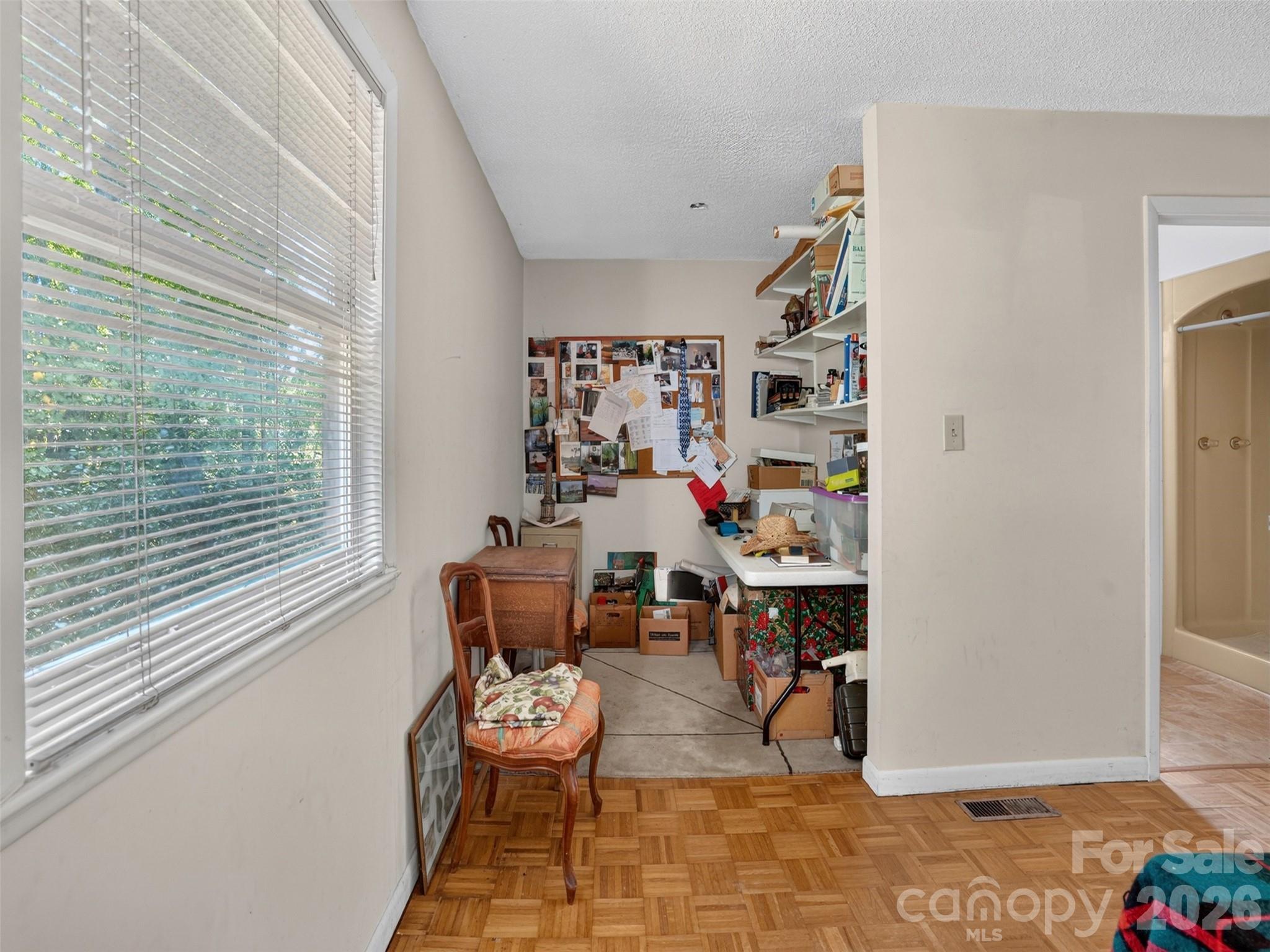 484 Briar Patch Lane Property Photo 13