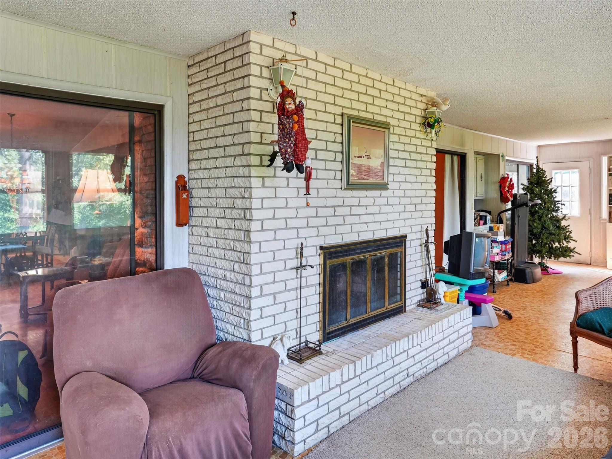 484 Briar Patch Lane Property Photo 18