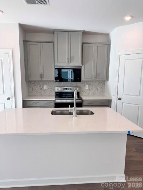 9033 Foggy Brook Loop Property Photo 3