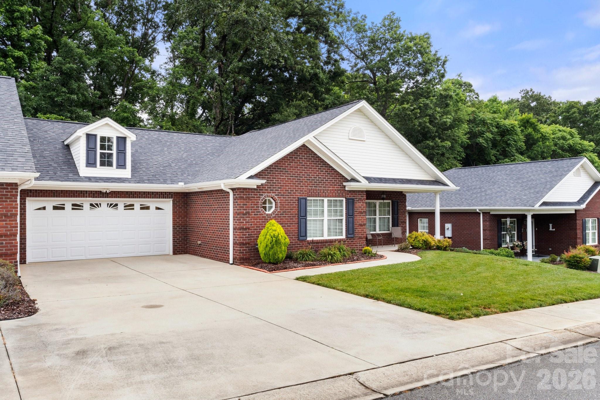 207 Crystal Springs Lane 94 Property Photo 1
