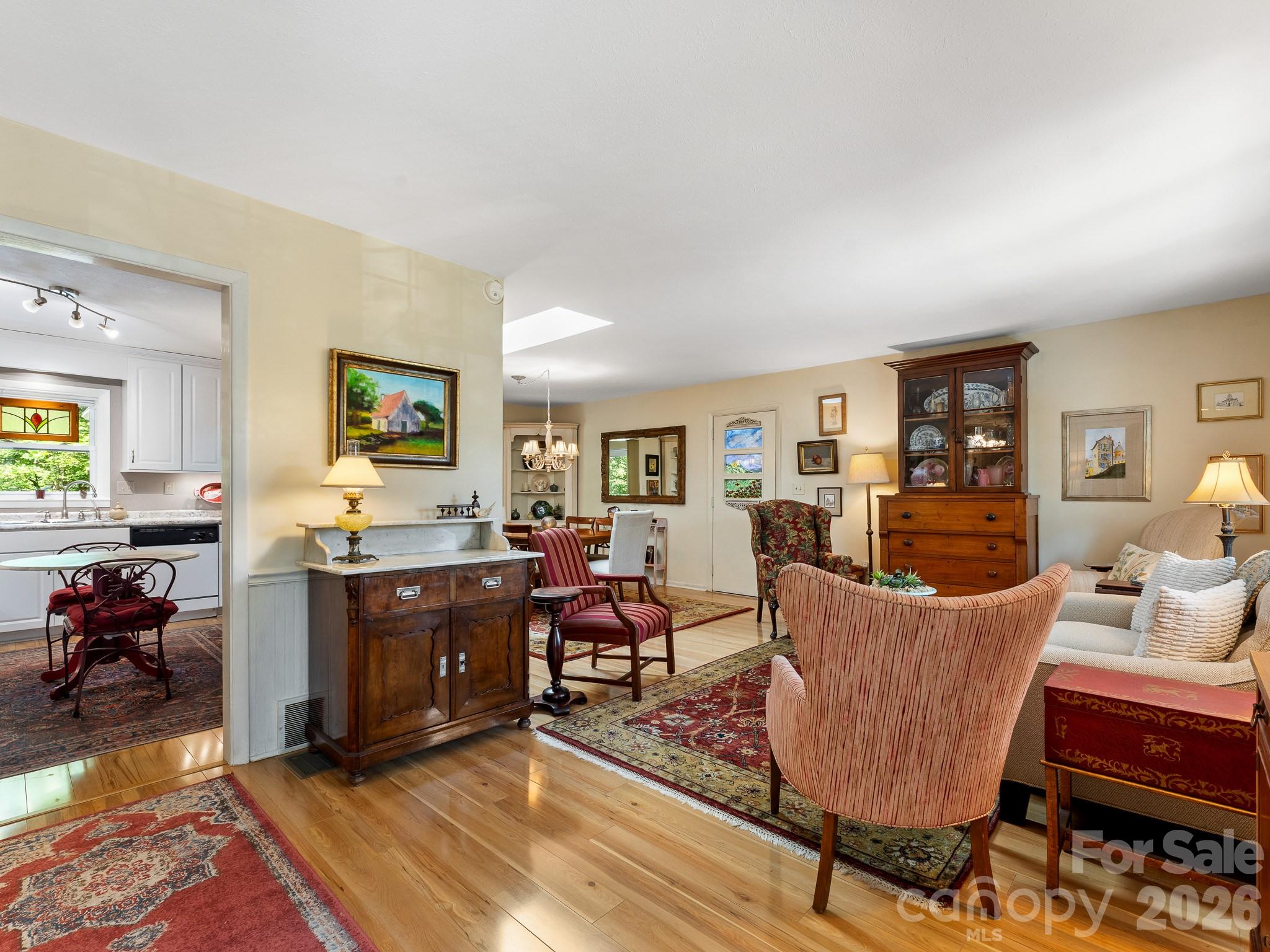 51 Parkview Drive Property Photo 4