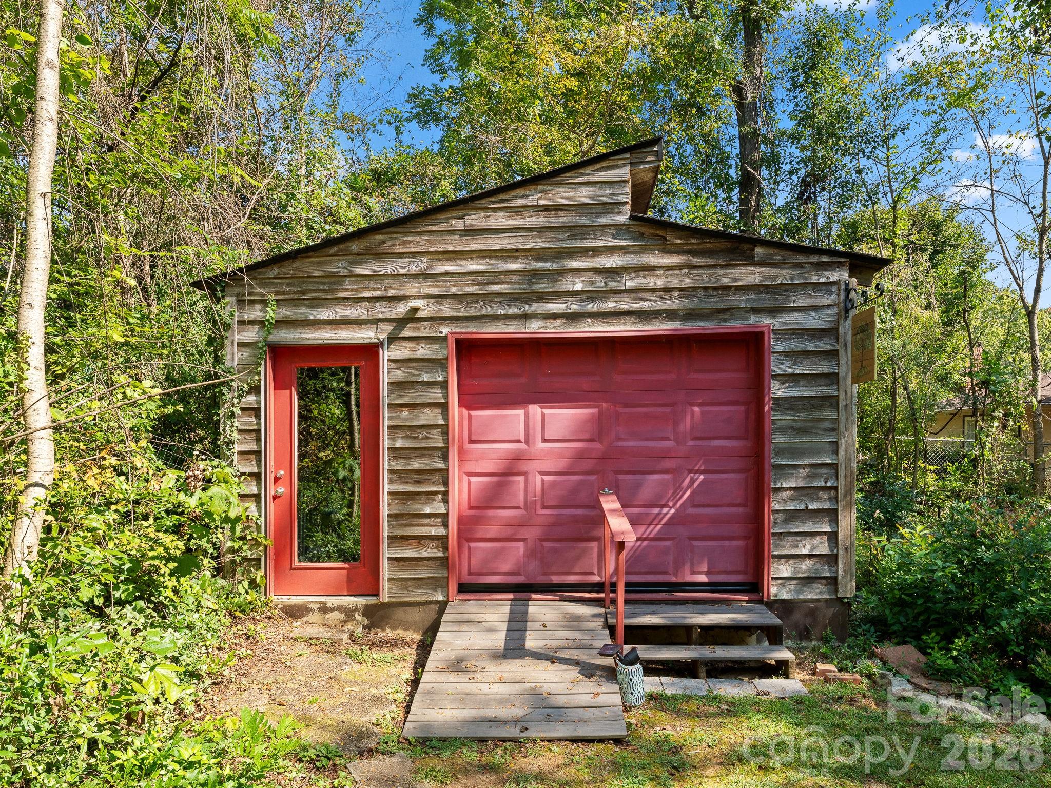 51 Parkview Drive Property Photo 32