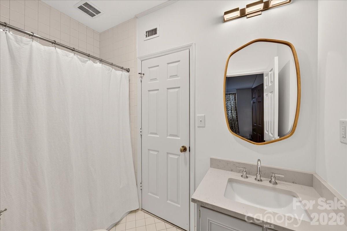 906 Cherokee Road Property Photo 26