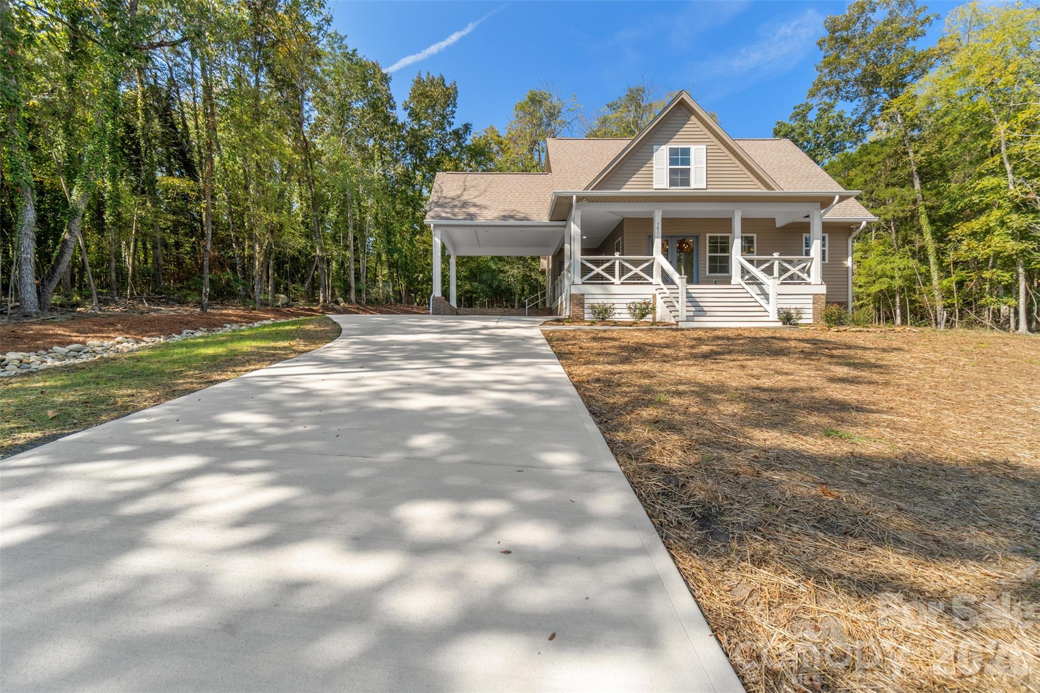 781 Berry Hill Drive Property Photo 1