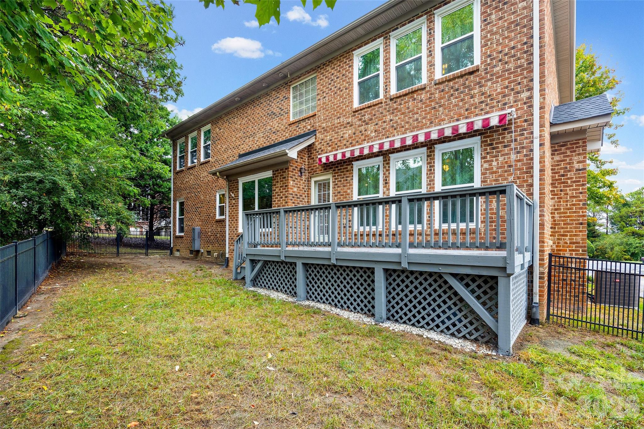 1312 Muirfield Court Property Photo 32