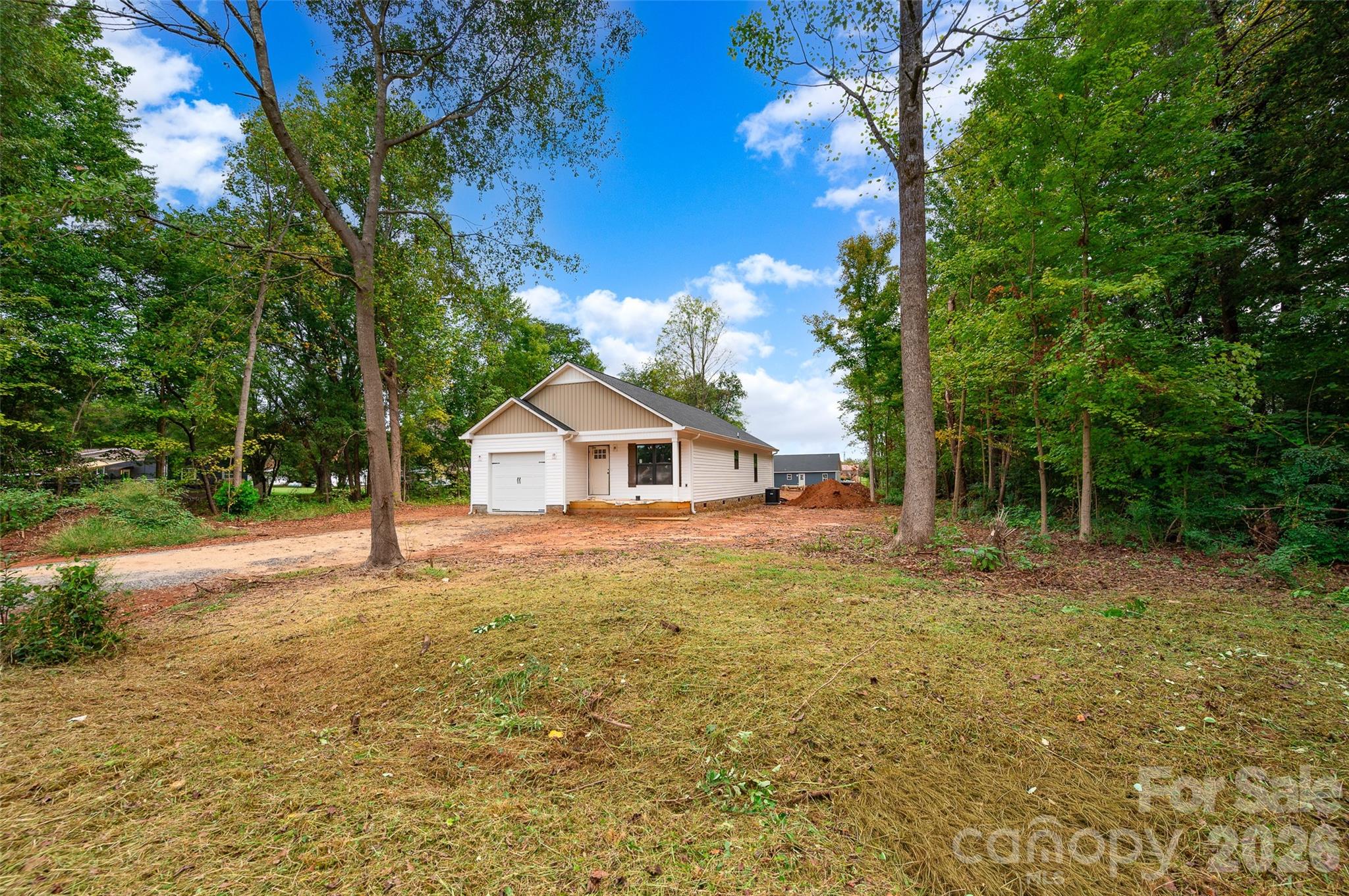 104 Roseman Lane Property Photo 1