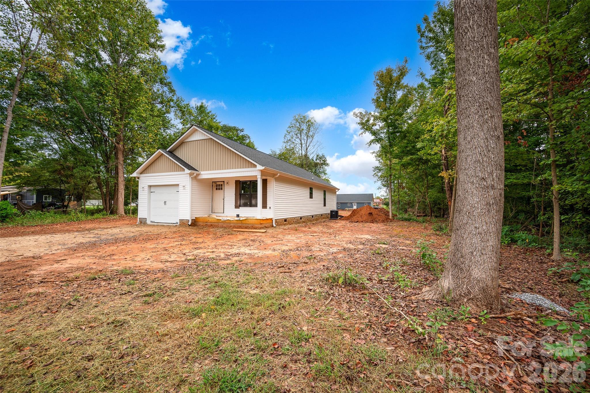 104 Roseman Lane Property Photo 3