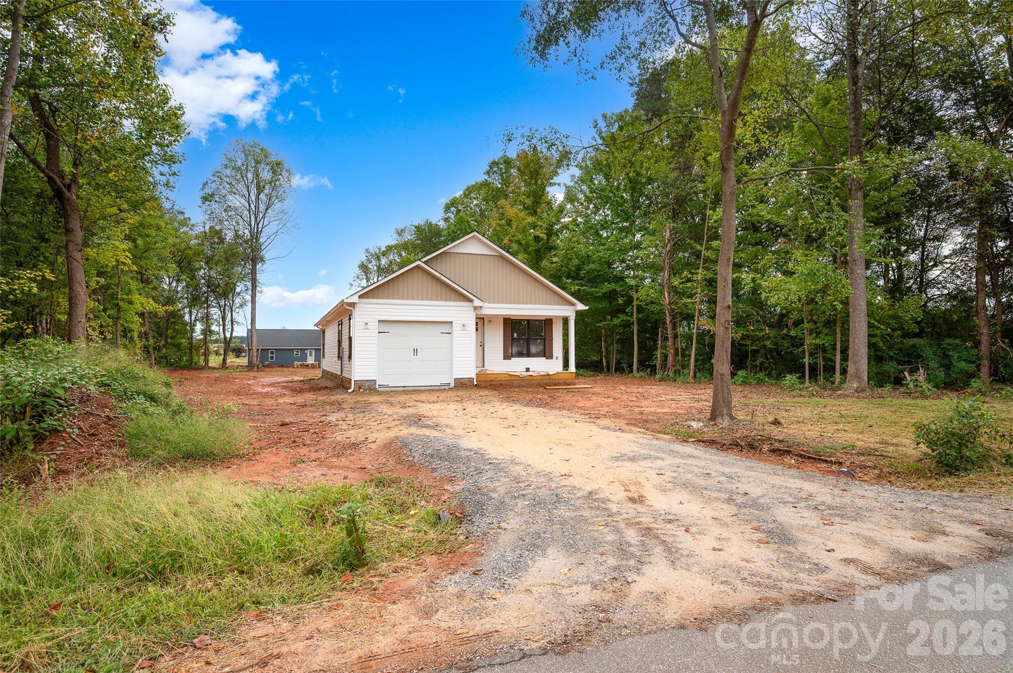 104 Roseman Lane Property Photo 4