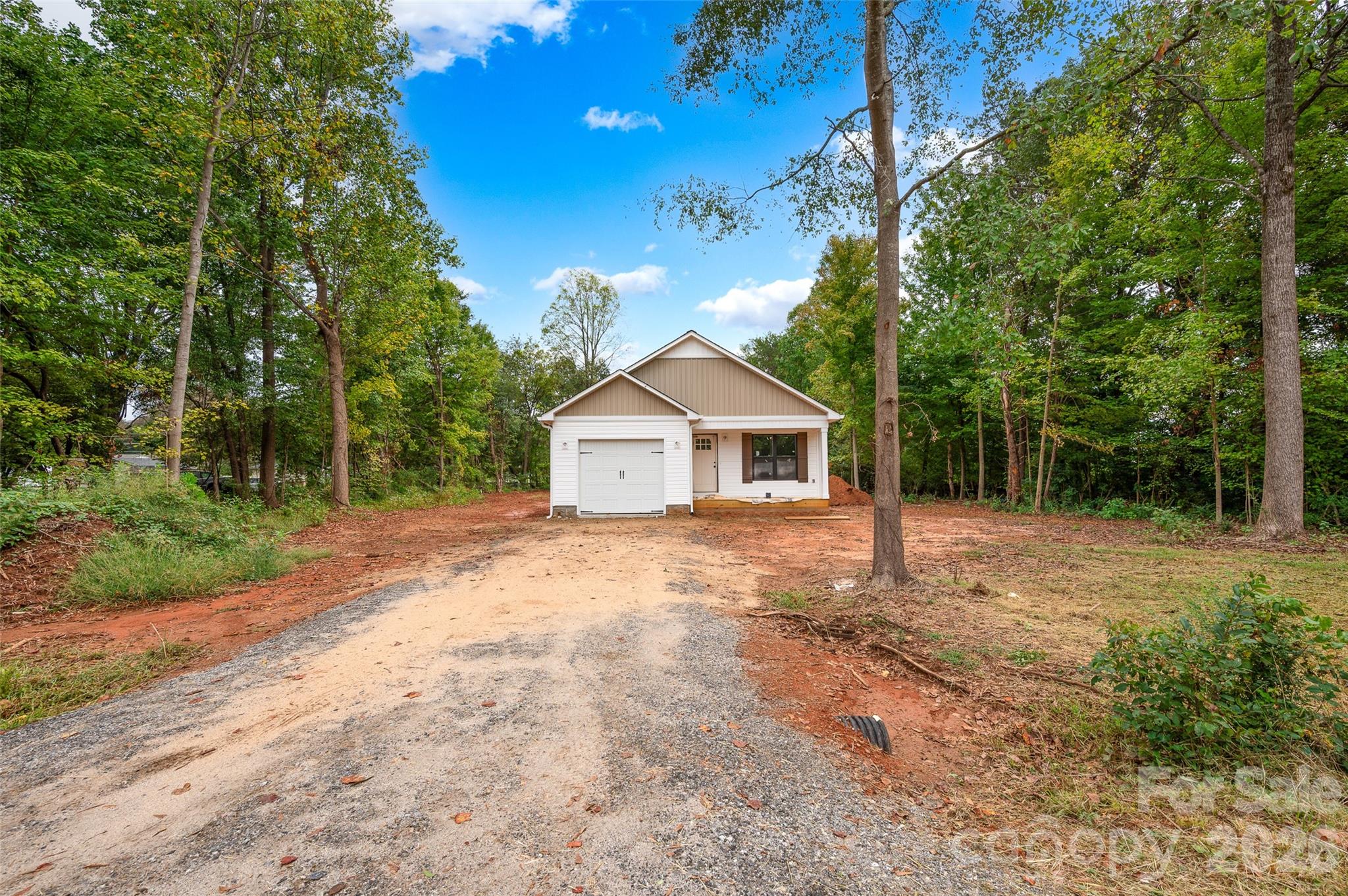 104 Roseman Lane Property Photo 6
