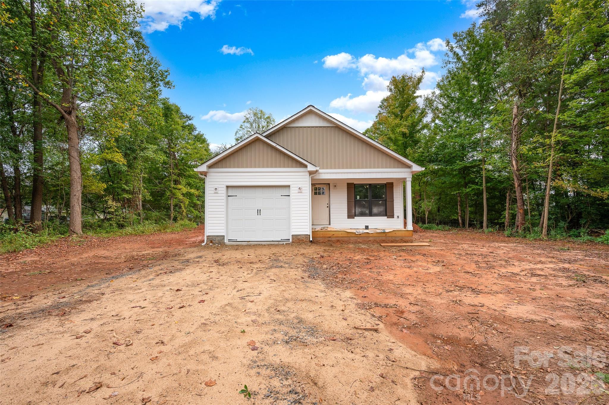 104 Roseman Lane Property Photo 7