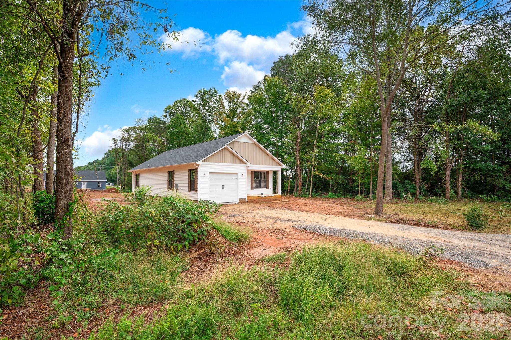 104 Roseman Lane Property Photo 8