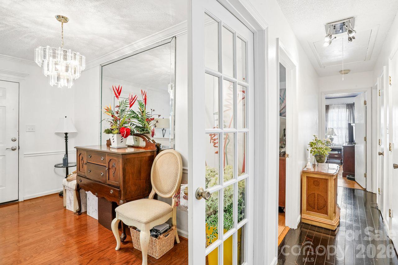 1116 Somersby Lane Property Photo 4