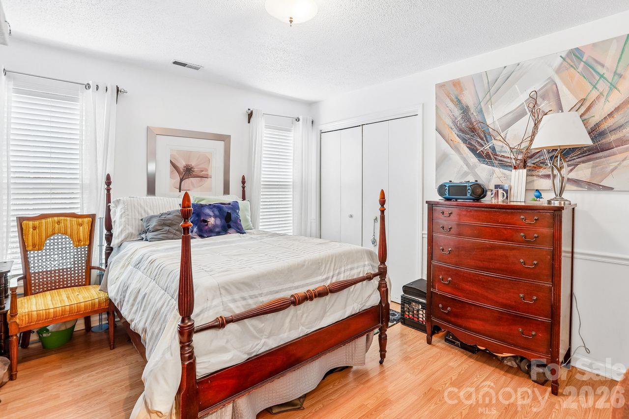1116 Somersby Lane Property Photo 19