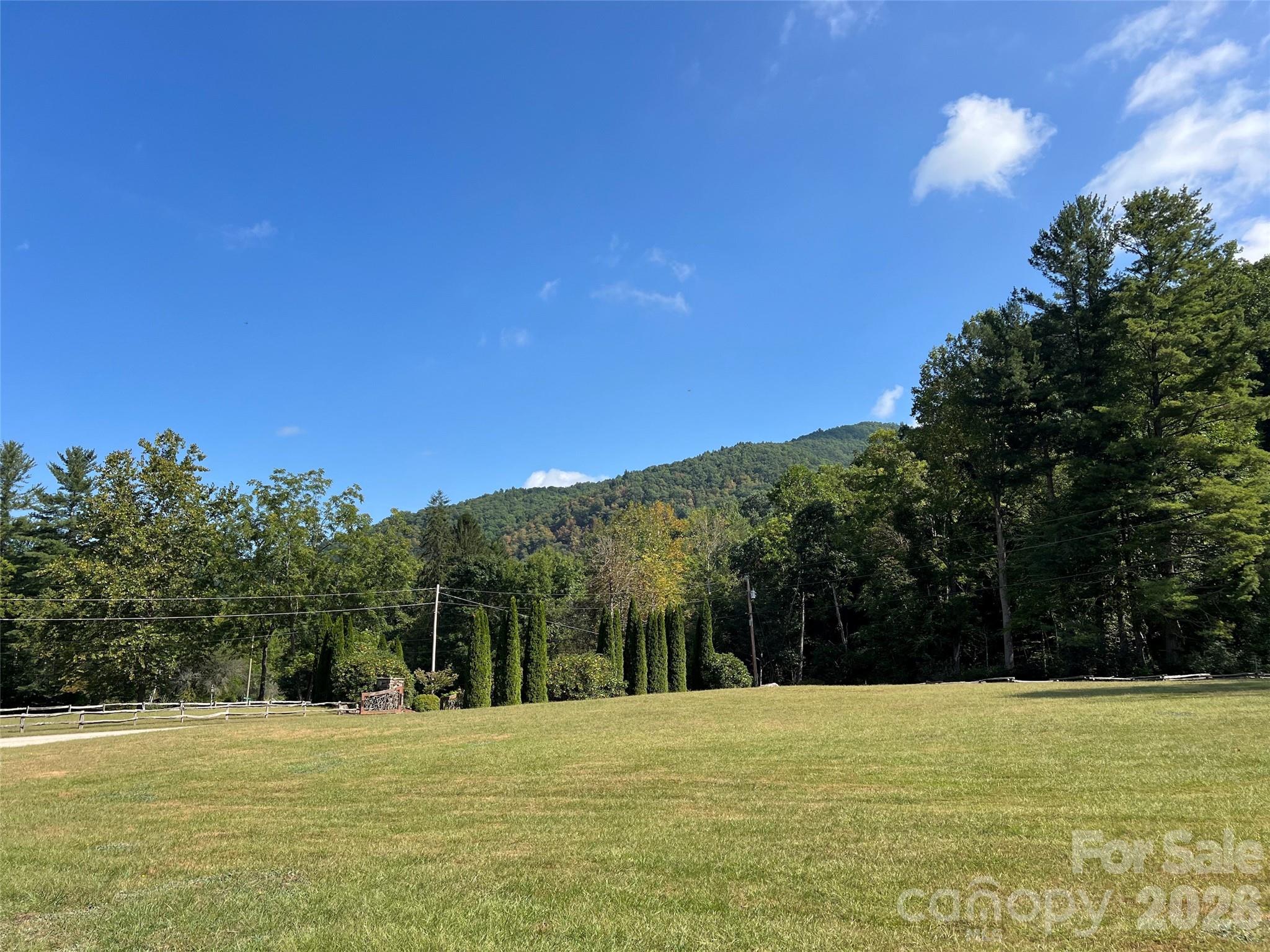 000 Shining Rock Drive 2 Property Photo 2