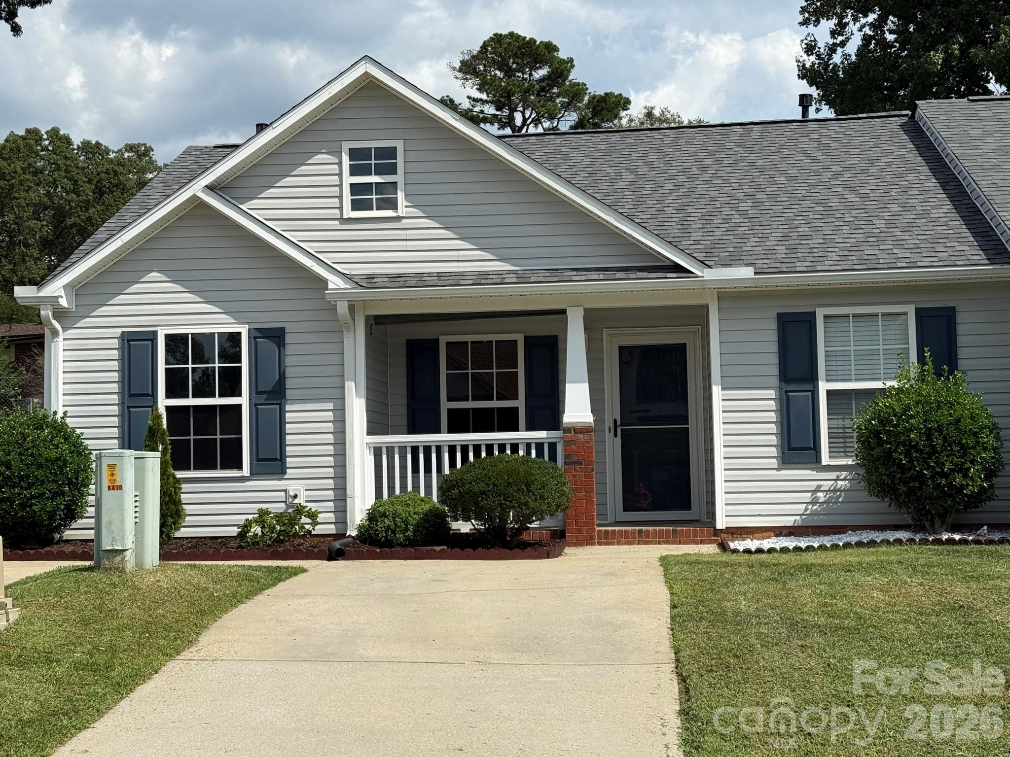 1250 Camellia Court 5b Property Photo 1
