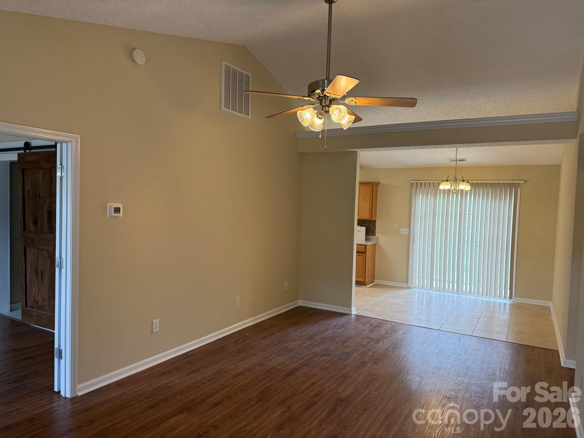 1250 Camellia Court 5b Property Photo 7