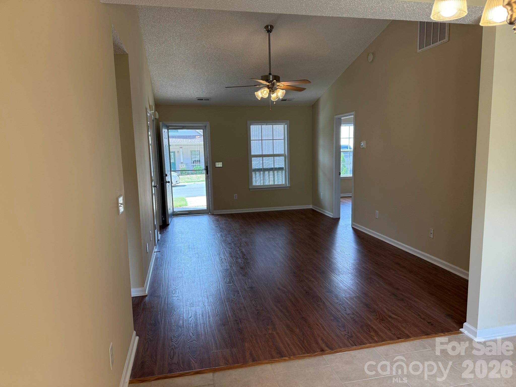 1250 Camellia Court 5b Property Photo 10