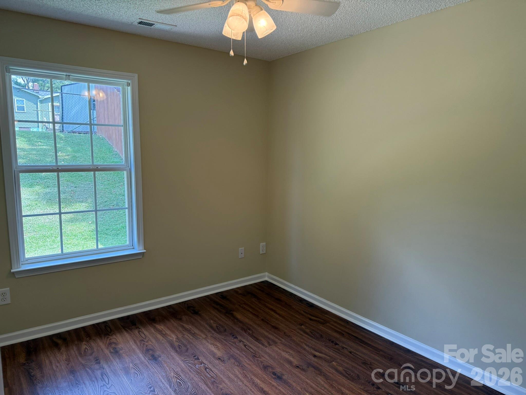 1250 Camellia Court 5b Property Photo 13