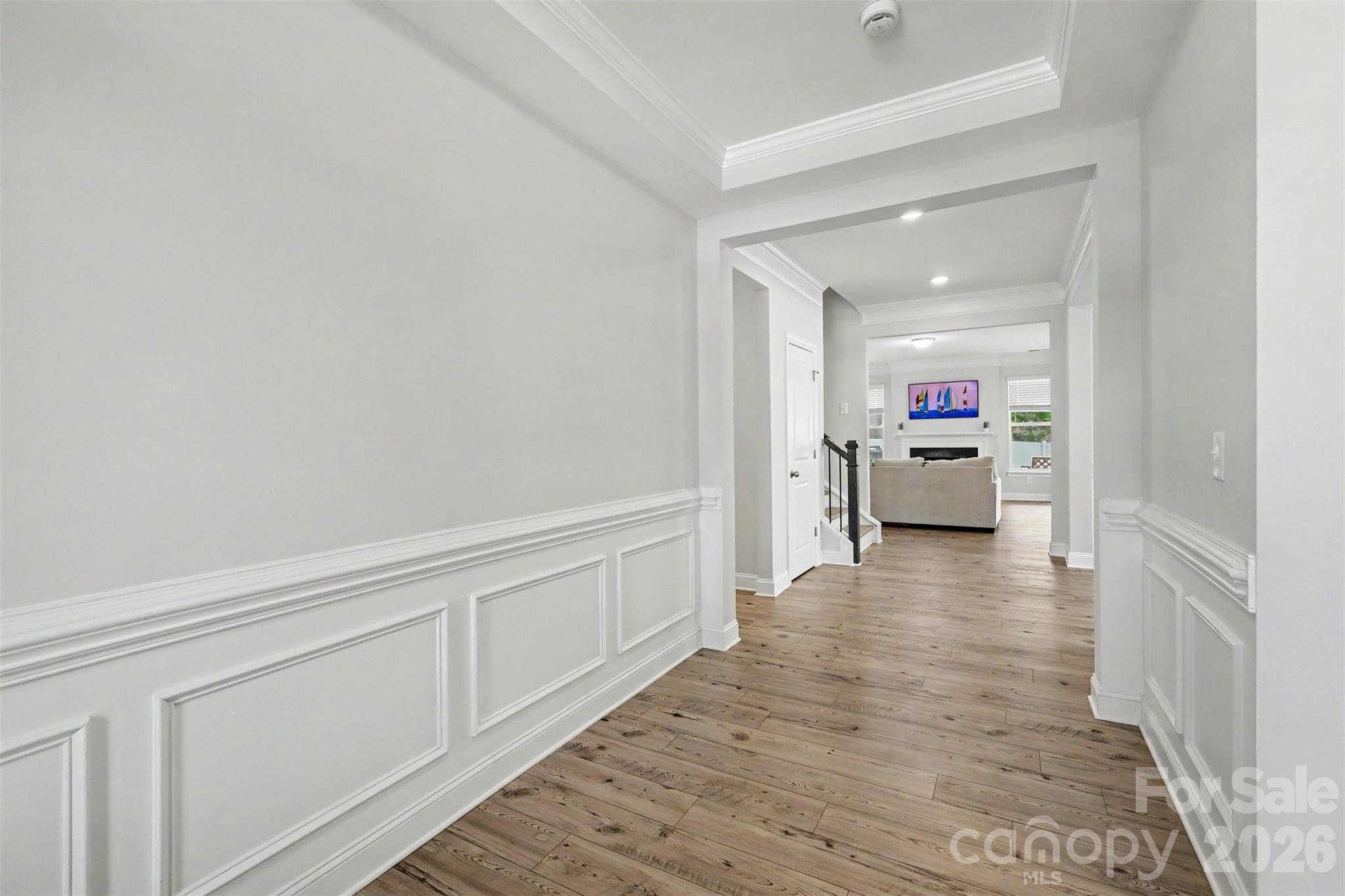 125 S Dunlavin Way Property Photo 6