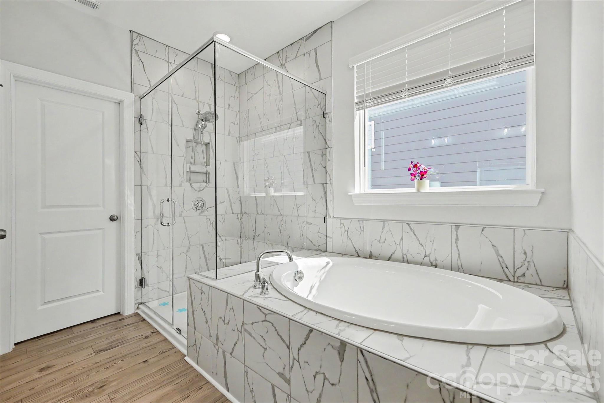 125 S Dunlavin Way Property Photo 13