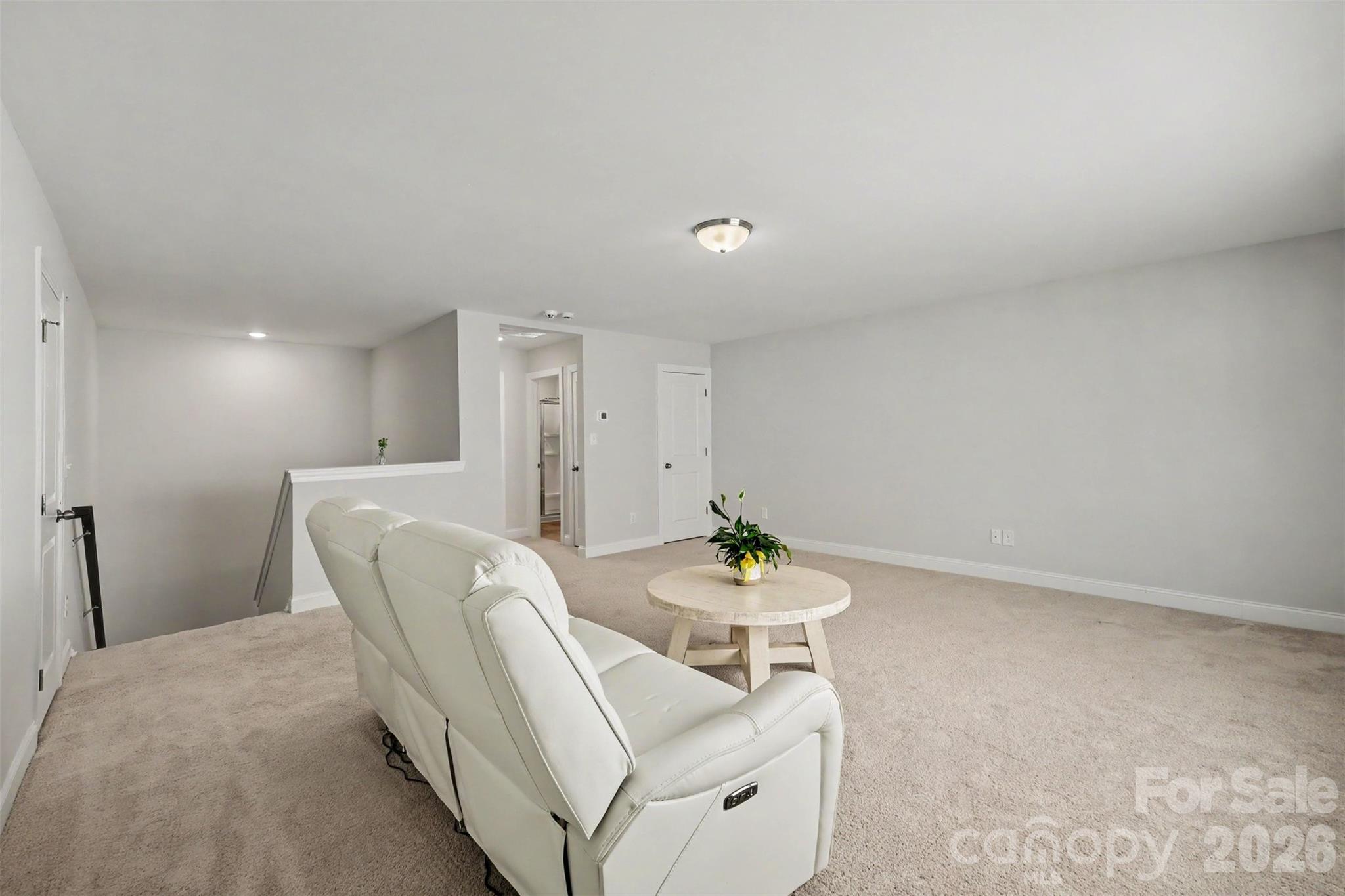 125 S Dunlavin Way Property Photo 25
