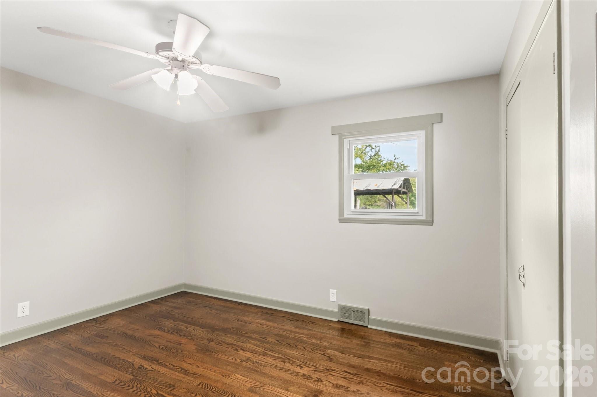 22 Madrid Lane Property Photo 7