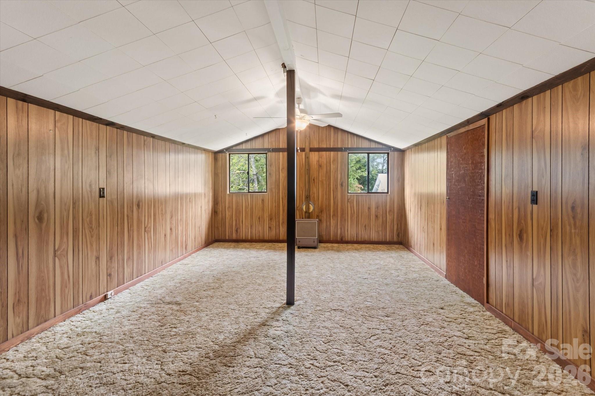 22 Madrid Lane Property Photo 11