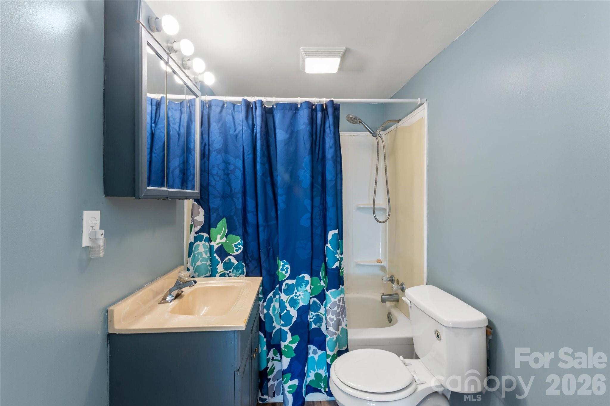 22 Madrid Lane Property Photo 27