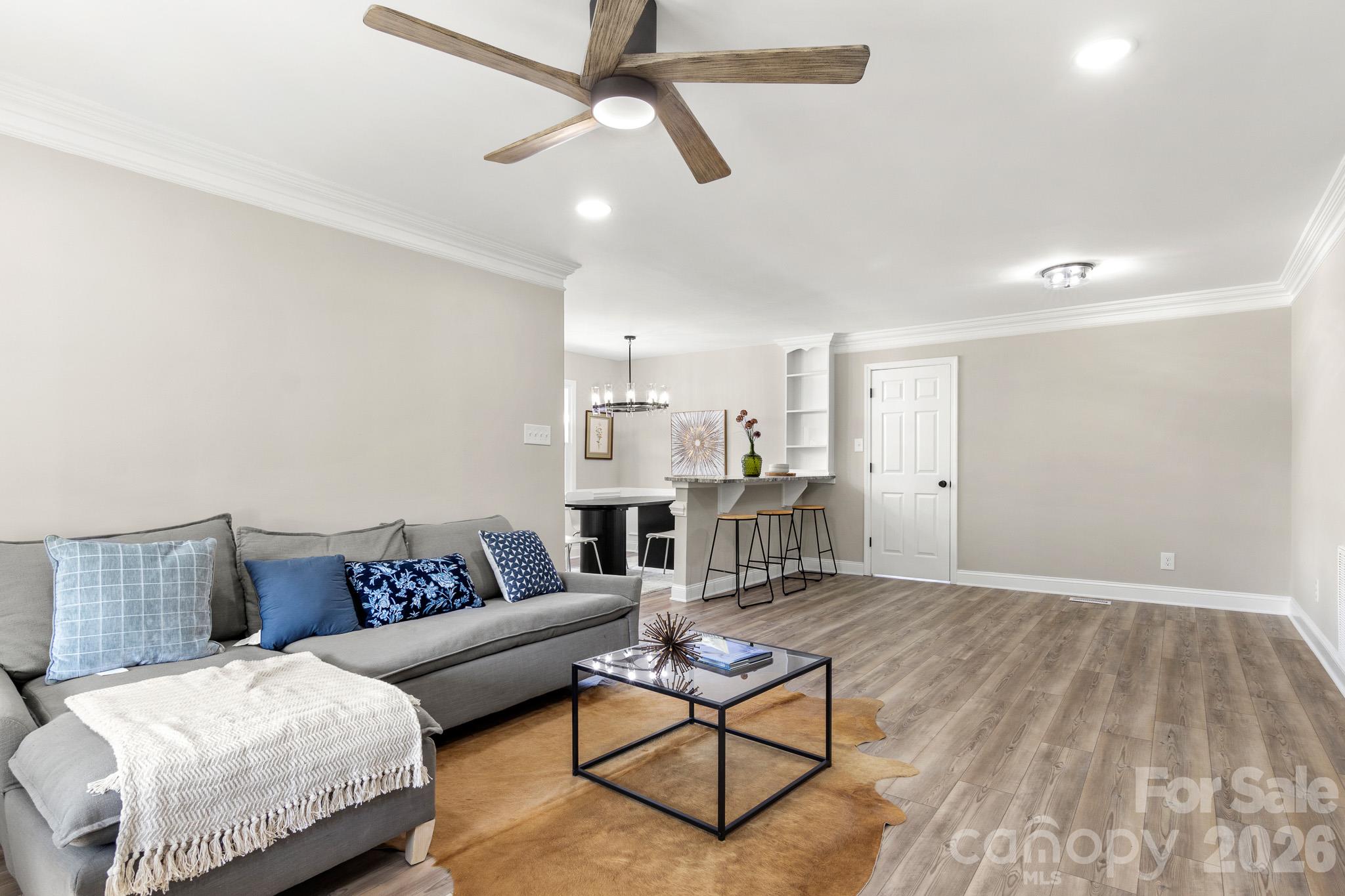309 Catawba Circle Property Photo 6
