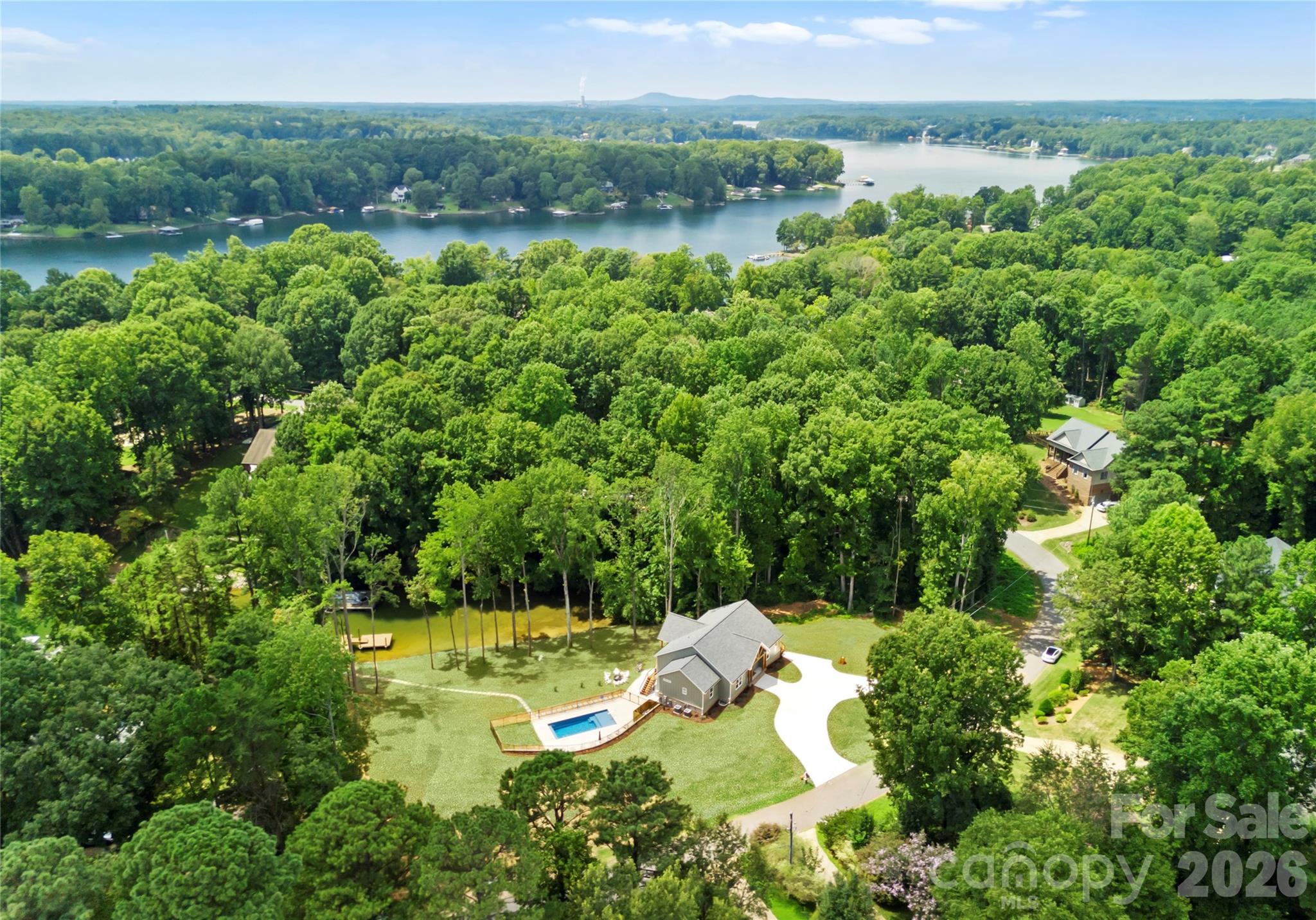 143 Hideaway Lane Property Photo 1