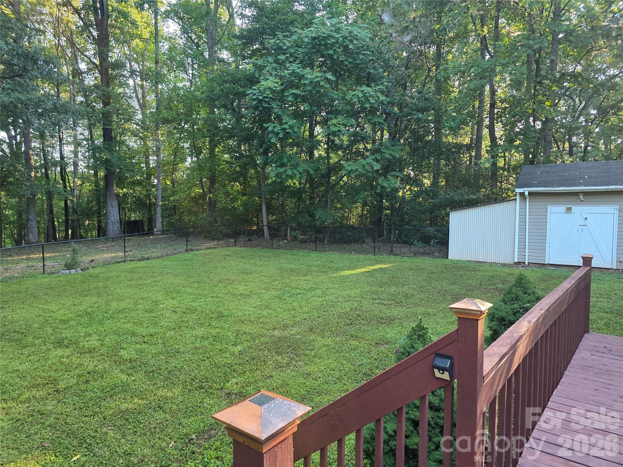 1190 Landsdowne Drive Property Photo 3