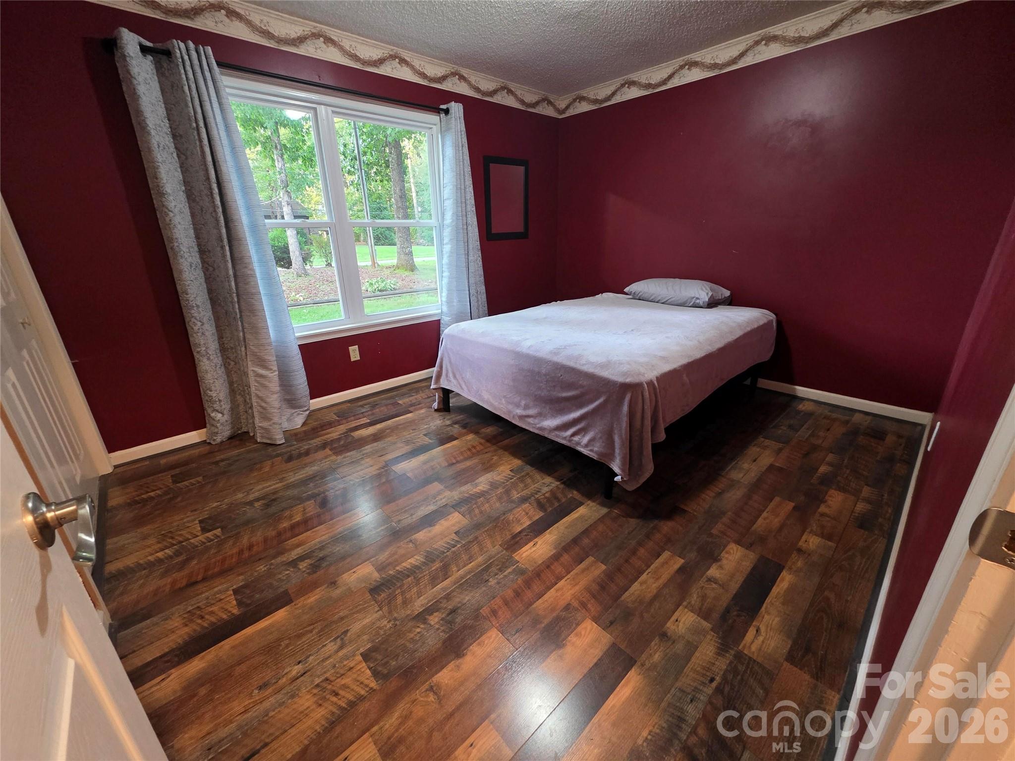 1190 Landsdowne Drive Property Photo 11