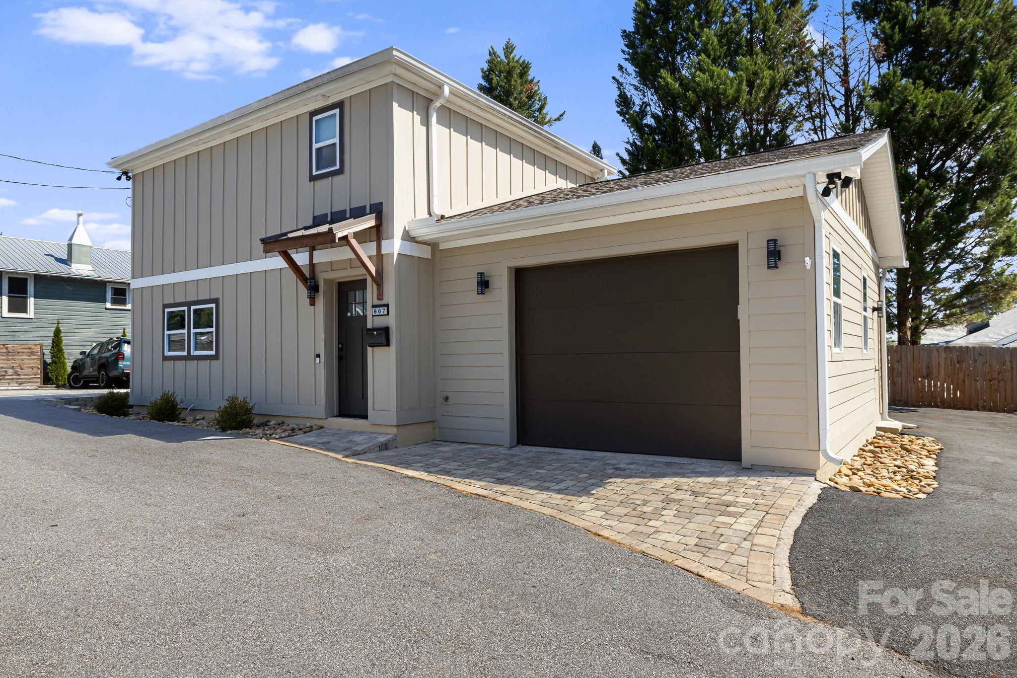 607 Kanuga Road Property Photo 1