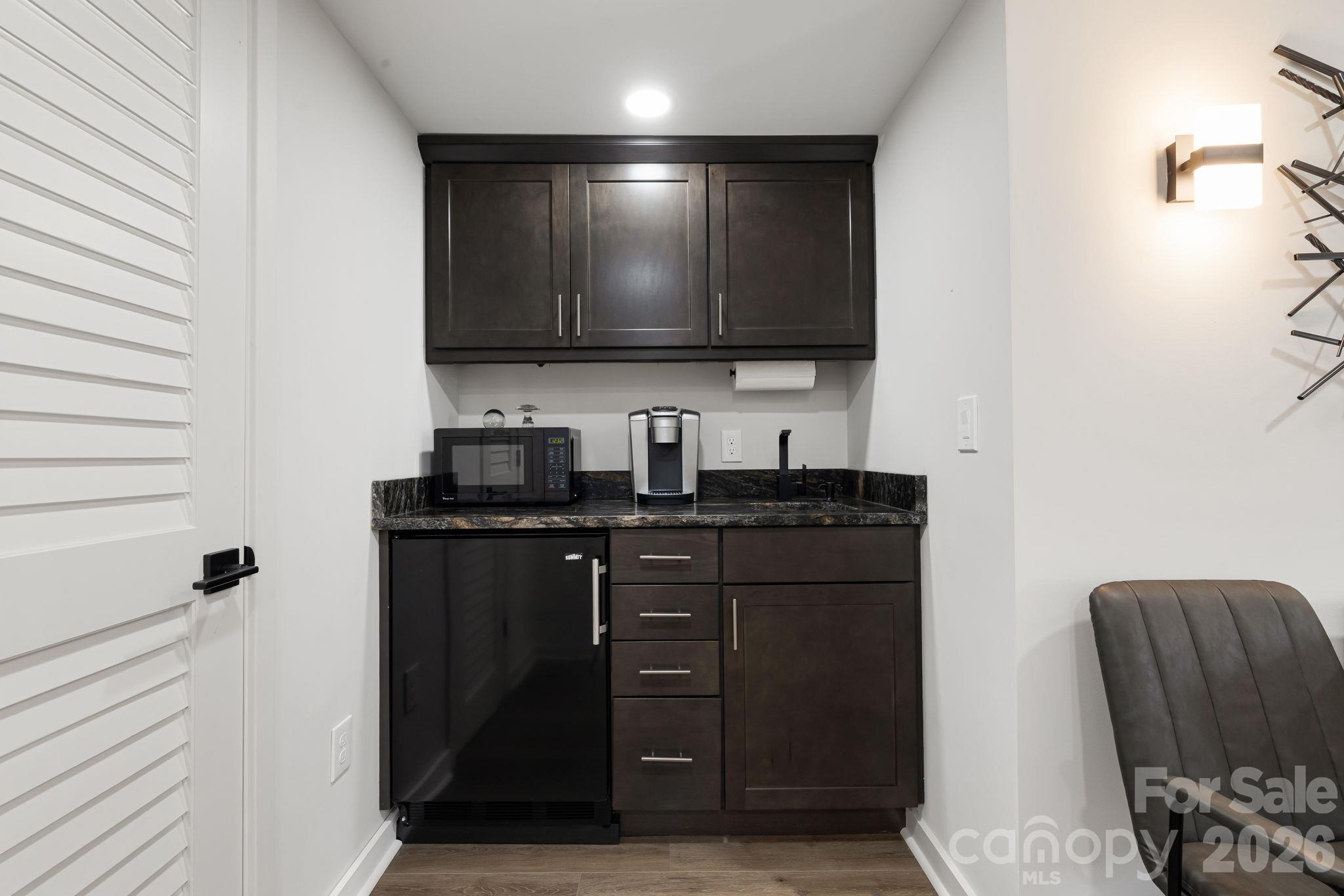 607 Kanuga Road Property Photo 24