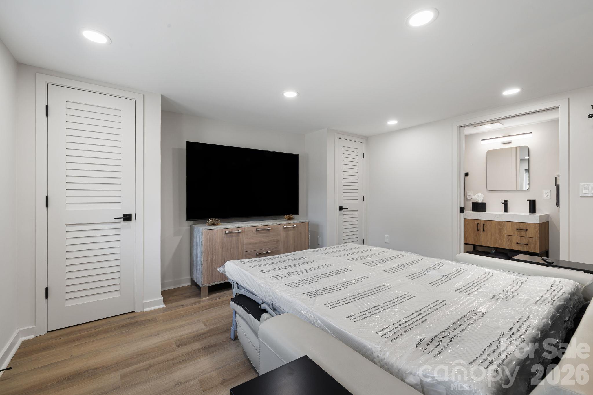 607 Kanuga Road Property Photo 29